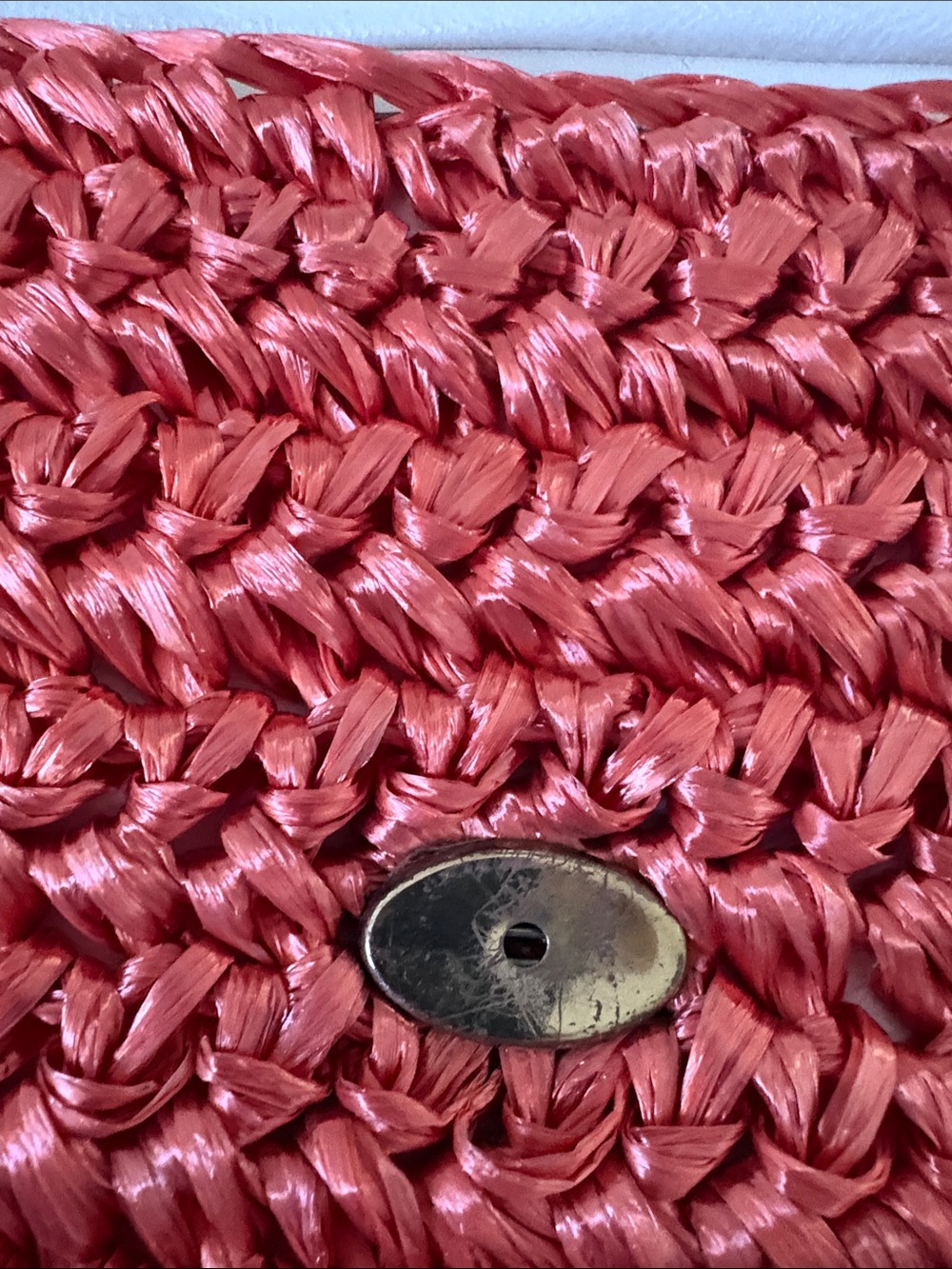 Vintage Made in Italy for Bloomingdale's Woven Raffia Clutch - Coral. - Picture 4 of 8